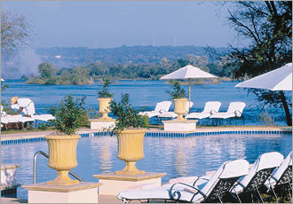 Experience the magnificent Victoria Falls Experience the magnificent Victoria Falls