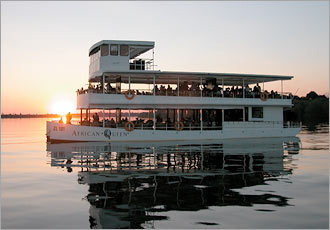 Experience the magnificent Victoria Falls Experience the magnificent Victoria Falls